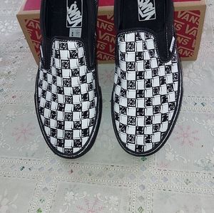 Vans classic slip on sketch checkboard size us women 10.5 us men 9.5